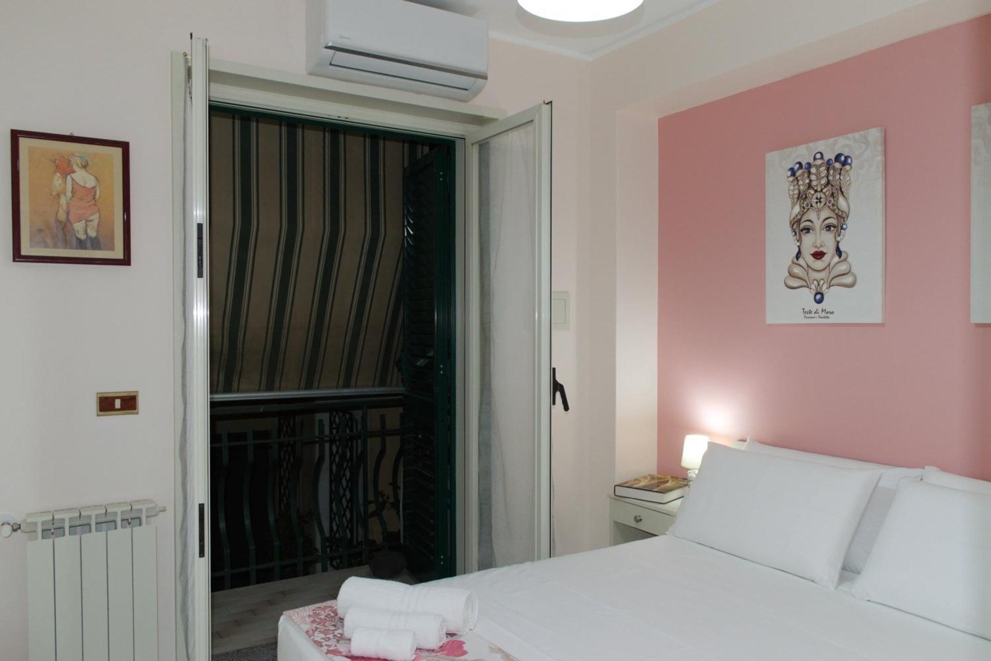 L'Host In Taormina Apartamento Exterior foto